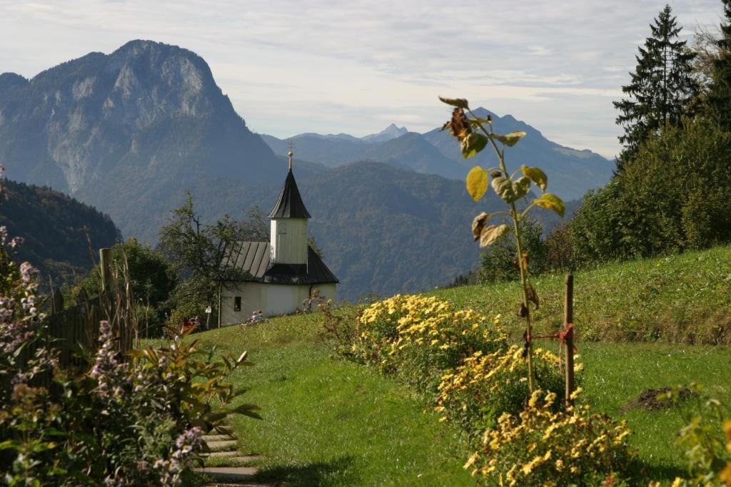 Hotel Wirtshaus Sattlerwirt Ebbs Exterior foto
